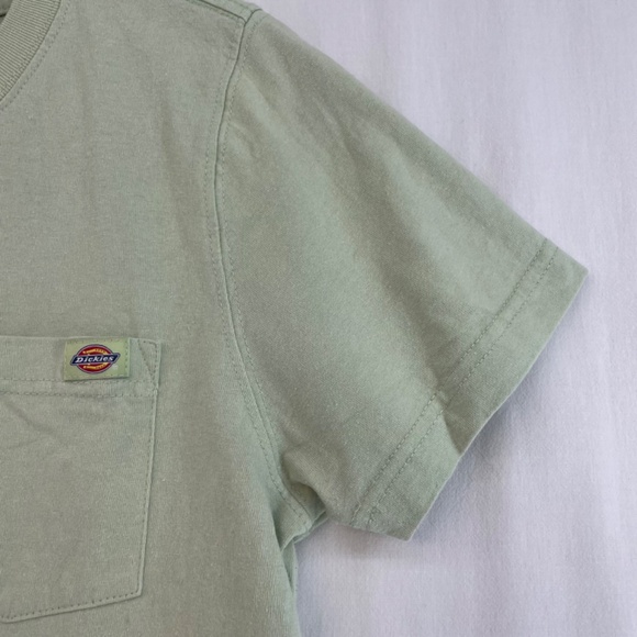Dickies T-Shirt Women’s Medium Light Green Heavyweight Pocket - Picture 9 of 12